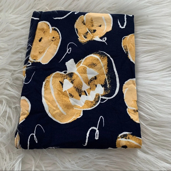 New! Women’s Lularoe pumpkin 🎃 Halloween leggings OS - Picture 1 of 1